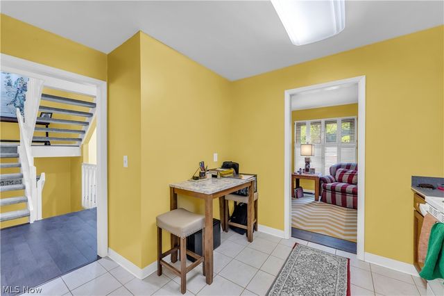36 Oakshore Drive, Bratenahl, OH 44108