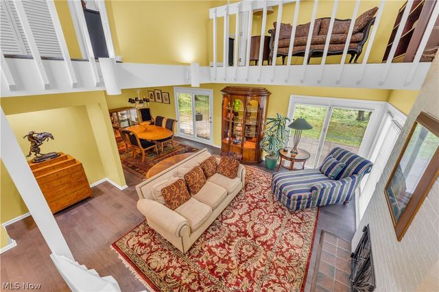 36 Oakshore Drive, Bratenahl, OH 44108