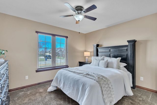 2418 N Springdale Cir, Wichita, KS 67228