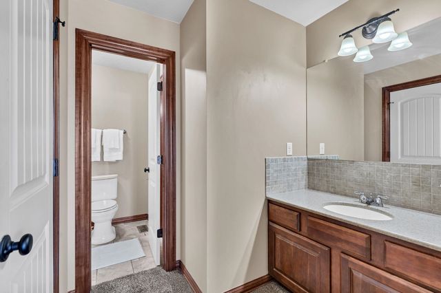 2418 N Springdale Cir, Wichita, KS 67228