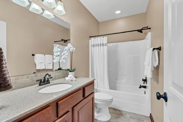 2418 N Springdale Cir, Wichita, KS 67228