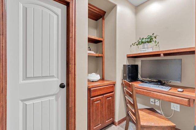 2418 N Springdale Cir, Wichita, KS 67228