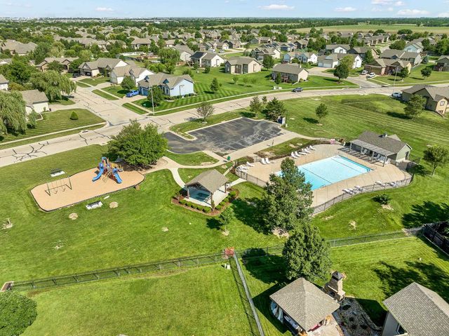 2418 N Springdale Cir, Wichita, KS 67228