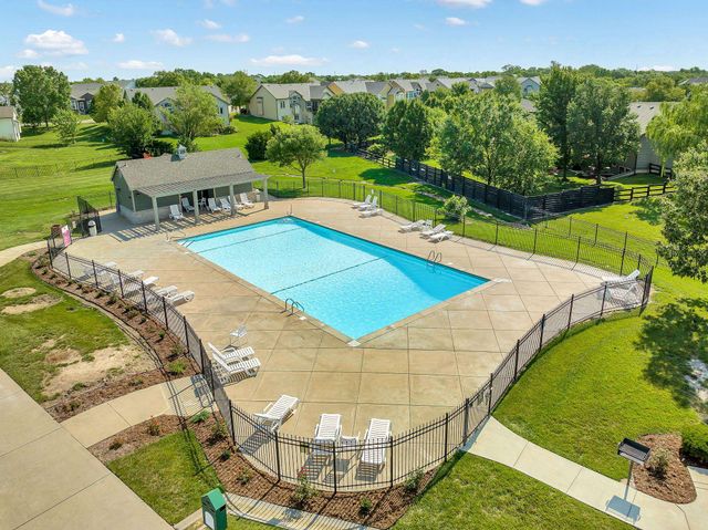 2418 N Springdale Cir, Wichita, KS 67228