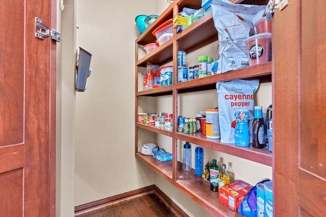 2418 N Springdale Cir, Wichita, KS 67228