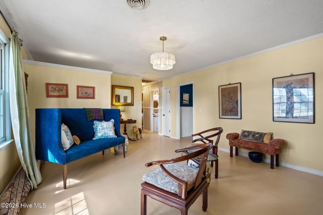 814 Cape Fear Boulevard, Carolina Beach, NC 28428