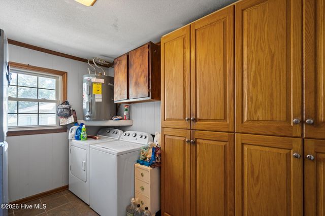 814 Cape Fear Boulevard, Carolina Beach, NC 28428