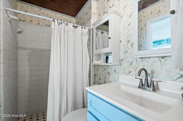 814 Cape Fear Boulevard, Carolina Beach, NC 28428