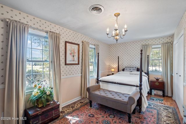 814 Cape Fear Boulevard, Carolina Beach, NC 28428