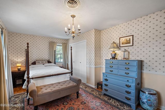 814 Cape Fear Boulevard, Carolina Beach, NC 28428