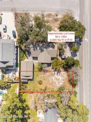 814 Cape Fear Boulevard, Carolina Beach, NC 28428