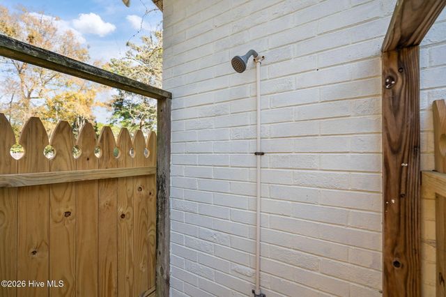 814 Cape Fear Boulevard, Carolina Beach, NC 28428