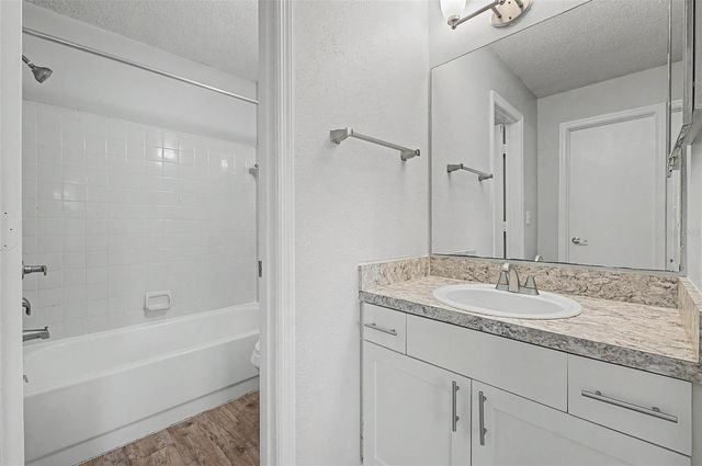 11901 4TH STREET N 1206, St Petersburg, FL 33716