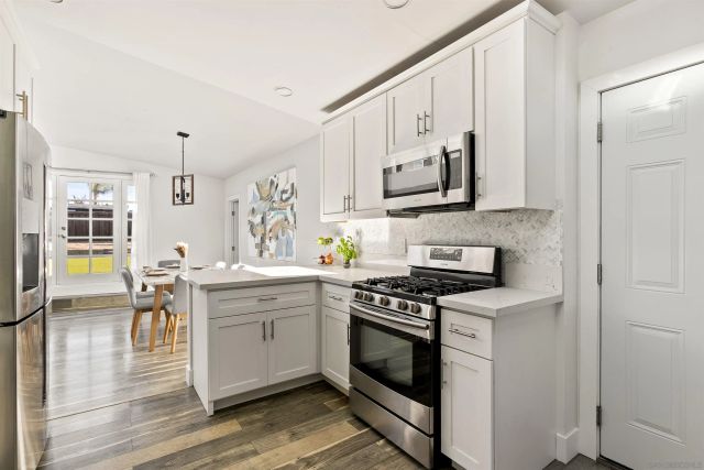 1412 Frankfort St, San Diego, CA 92110