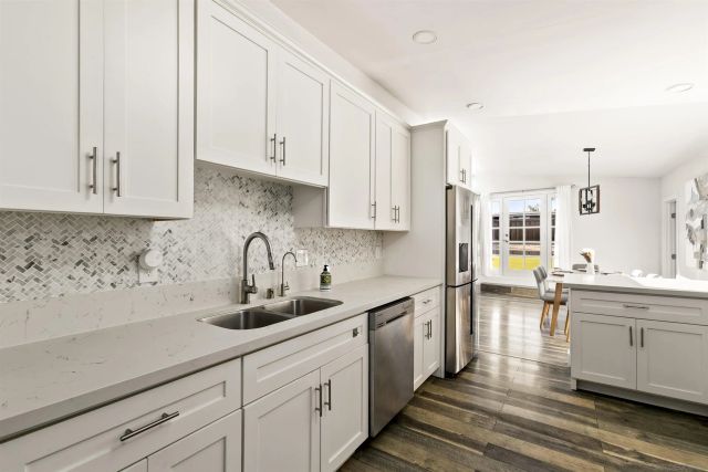 1412 Frankfort St, San Diego, CA 92110