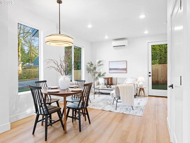 4540 Sw Garden Home Rd, Portland, OR 97219