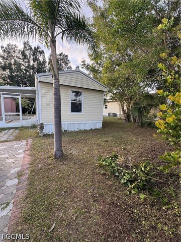 26677 Stardust DR, Bonita Springs, FL 34135