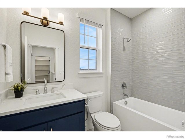 5098 Stonewall Street, Loveland, CO 80538