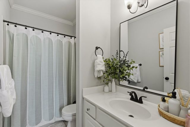 1012 RIVER CURRENTS DR, Memphis, TN 38103