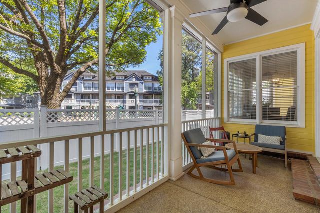 1012 RIVER CURRENTS DR, Memphis, TN 38103