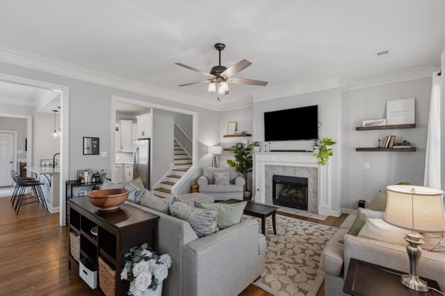 1012 RIVER CURRENTS DR, Memphis, TN 38103