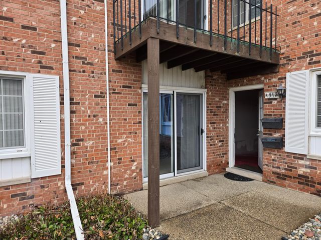 1512 Normandy Road 105, Royal Oak, MI 48073