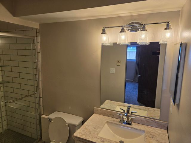1512 Normandy Road 105, Royal Oak, MI 48073
