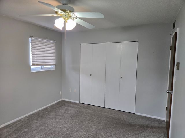 1512 Normandy Road 105, Royal Oak, MI 48073