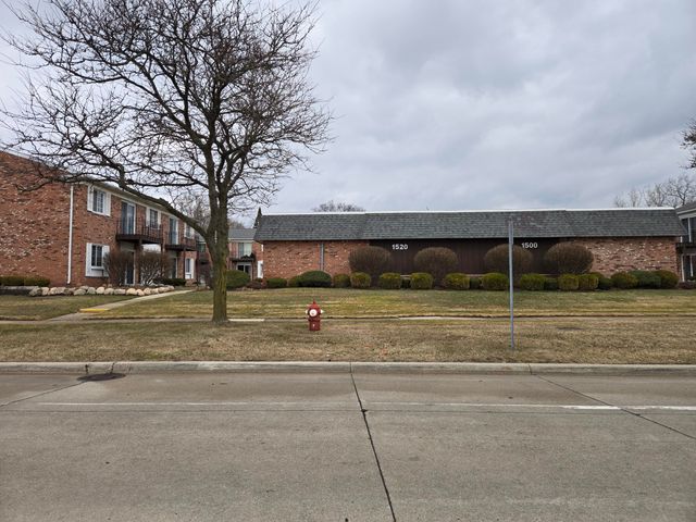 1512 Normandy Road 105, Royal Oak, MI 48073