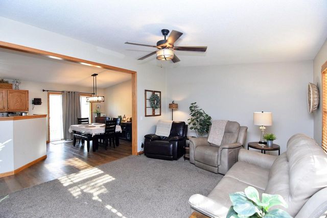 6043 245th AVENUE, Salem, WI 53168