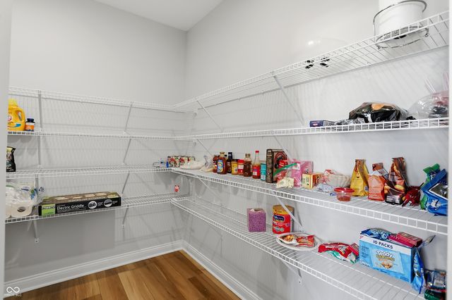 16067 Loire Valley Drive, Fishers, IN 46037