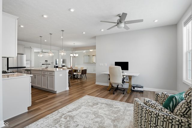 16067 Loire Valley Drive, Fishers, IN 46037