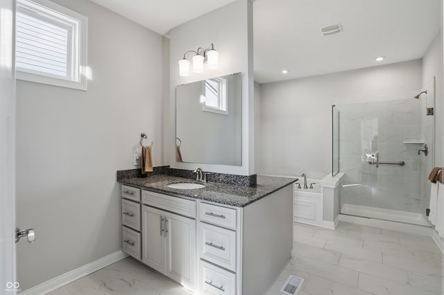 16067 Loire Valley Drive, Fishers, IN 46037