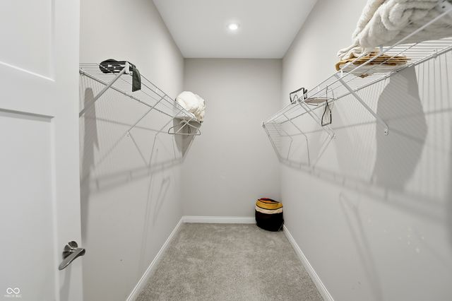 16067 Loire Valley Drive, Fishers, IN 46037