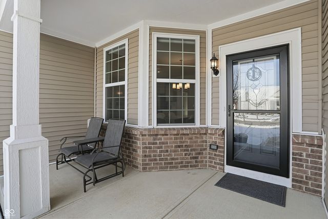 16067 Loire Valley Drive, Fishers, IN 46037