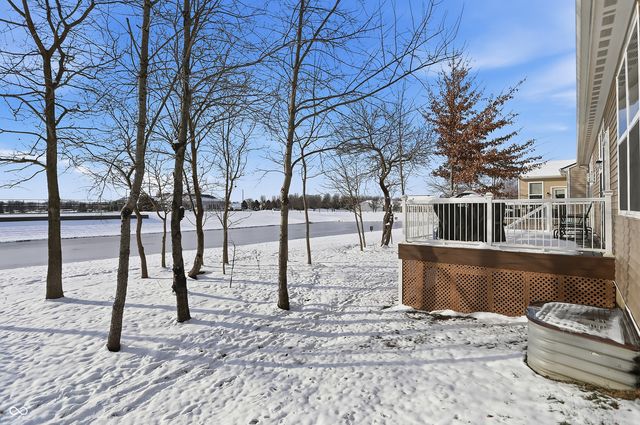 16067 Loire Valley Drive, Fishers, IN 46037