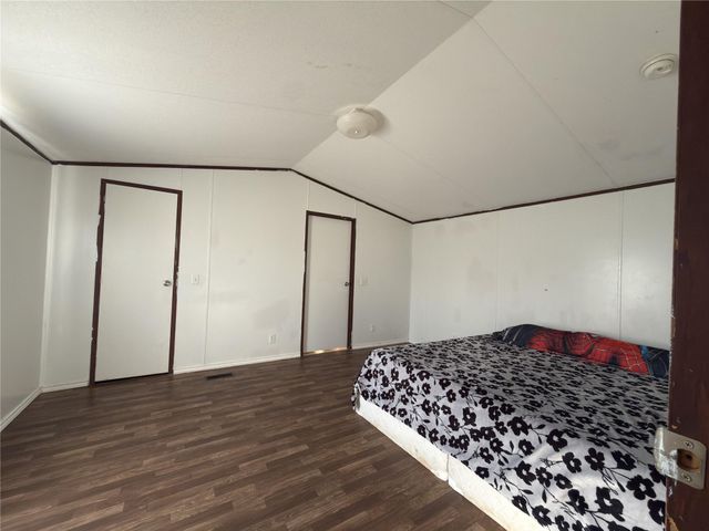 595 Road 3371a, Cleveland, TX 77327