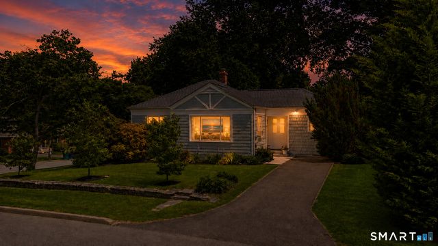 41 Candlewood Road, Fairfield, CT 06825