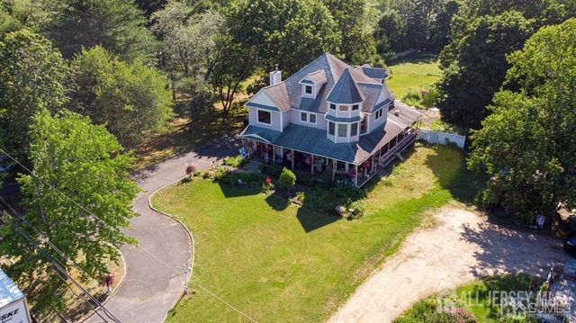 219 Johnson Lane, Sayreville, NJ 08859