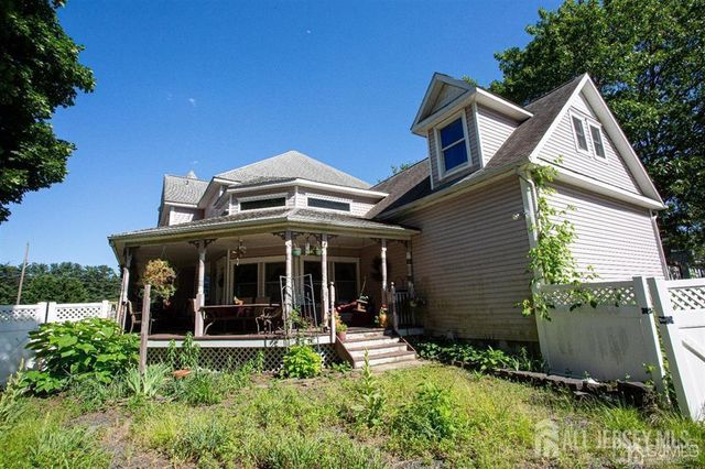 219 Johnson Lane, Sayreville, NJ 08859