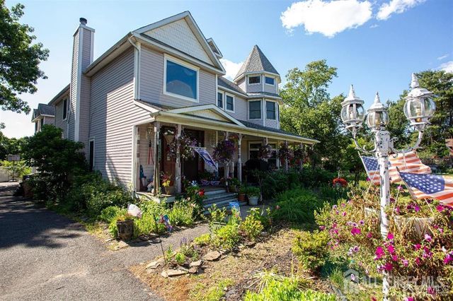 219 Johnson Lane, Sayreville, NJ 08859