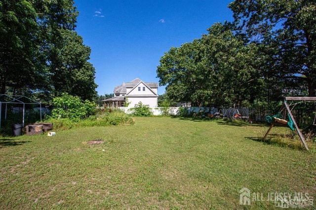 219 Johnson Lane, Sayreville, NJ 08859