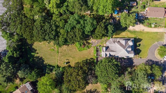 219 Johnson Lane, Sayreville, NJ 08859