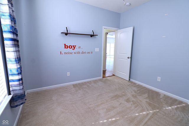 5250 Hearst Lane, Indianapolis, IN 46239