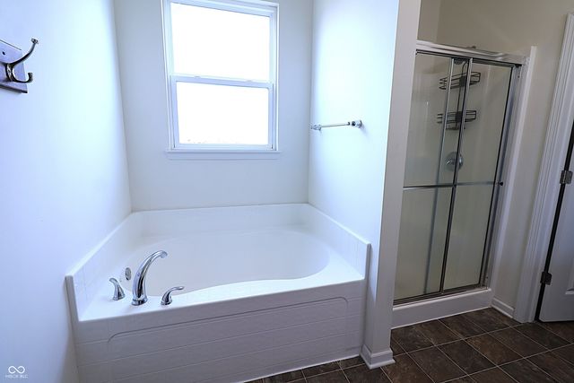 5250 Hearst Lane, Indianapolis, IN 46239