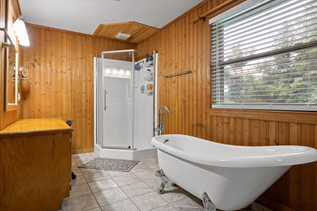 927 Casey Road, Trenton, GA 30752