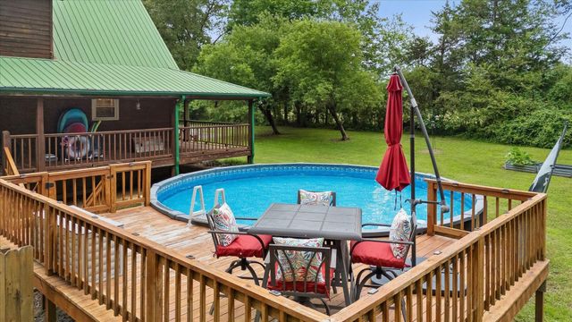 927 Casey Road, Trenton, GA 30752