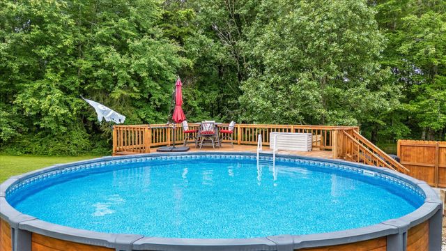 927 Casey Road, Trenton, GA 30752