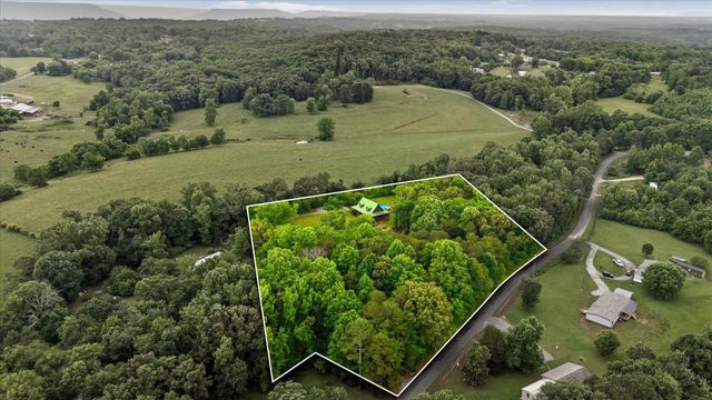 927 Casey Road, Trenton, GA 30752