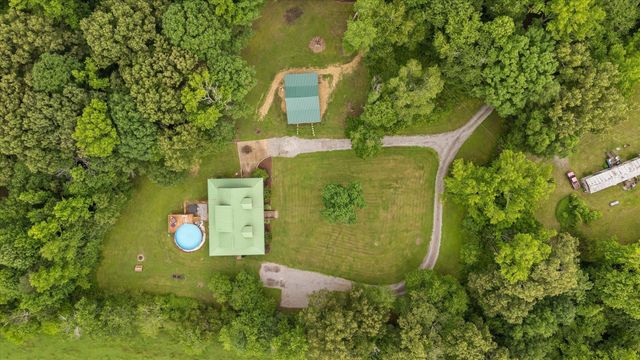 927 Casey Road, Trenton, GA 30752